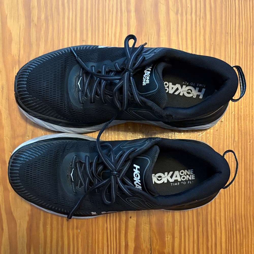 Hoka One One Bondi Women’s Black and White Athletic Running Shoes